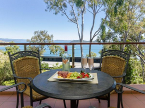 Compass Point, Hamilton Island